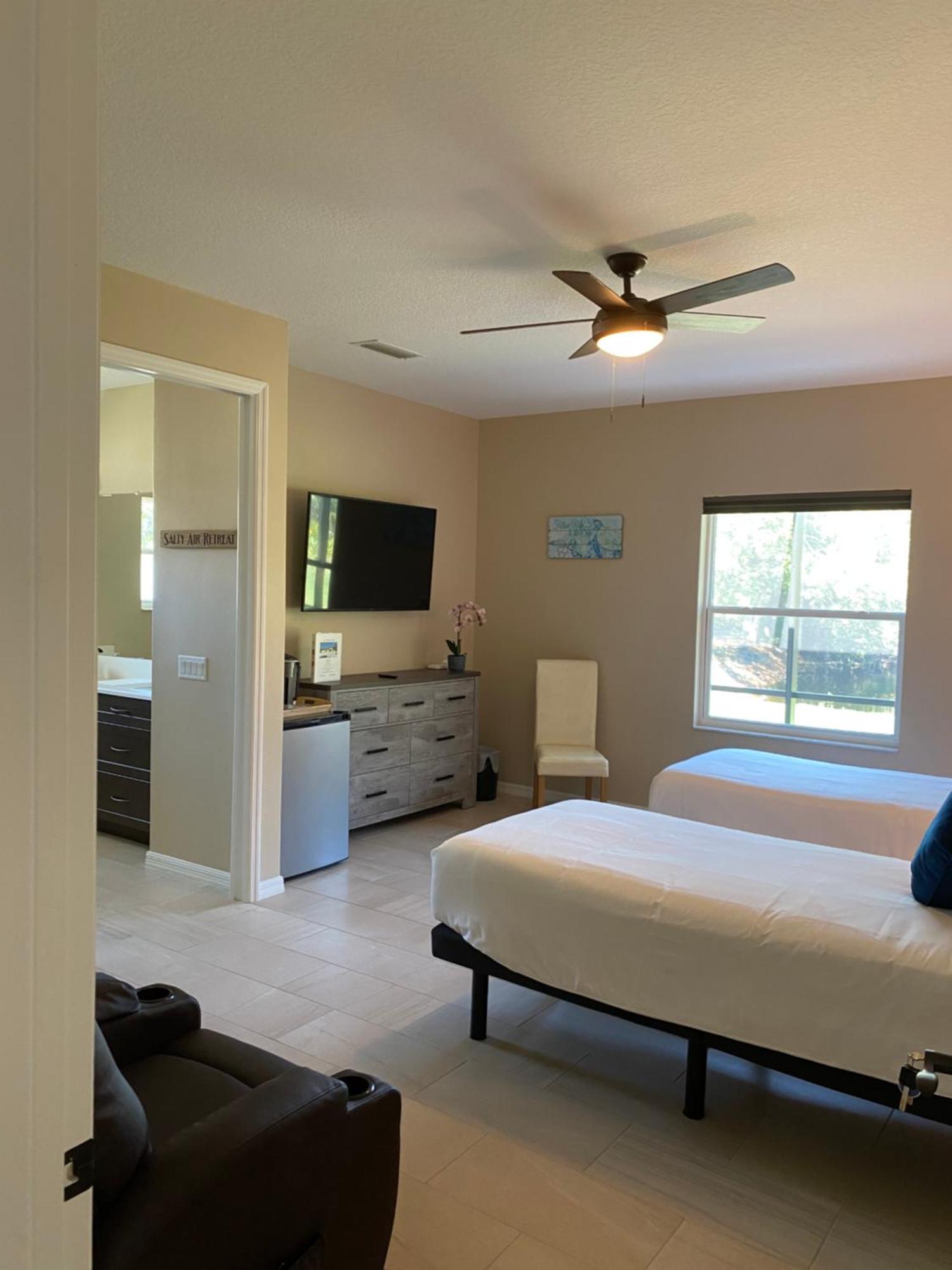 Short Term Vacation Rental Luxury B&B Cth 恩格尔伍德 外观 照片